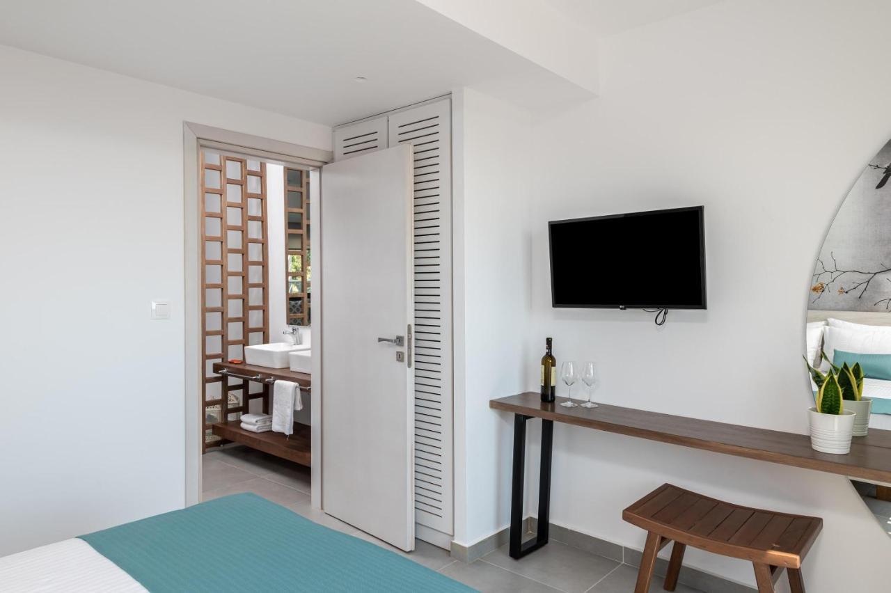 Kellys Luxury Apartments ฟาลิรากี ภายนอก รูปภาพ