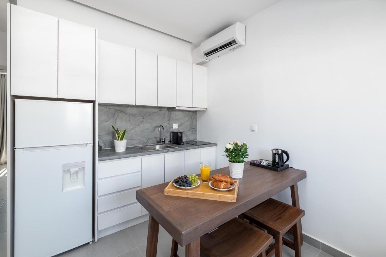 Kellys Luxury Apartments ฟาลิรากี ภายนอก รูปภาพ