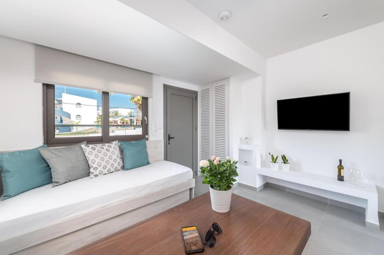 Kellys Luxury Apartments ฟาลิรากี ภายนอก รูปภาพ